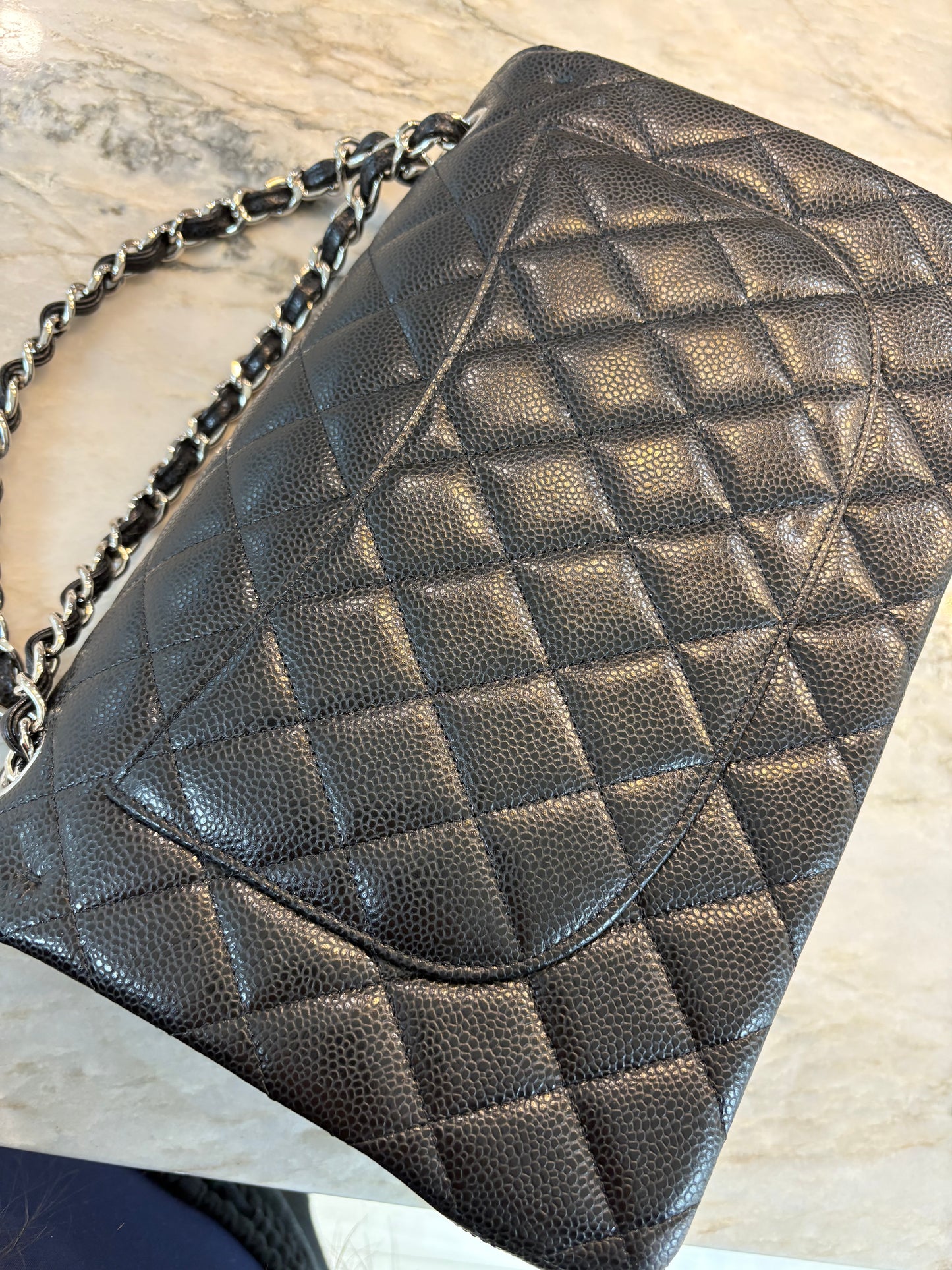CHANEL Classic Jumbo Double Flap Caviar