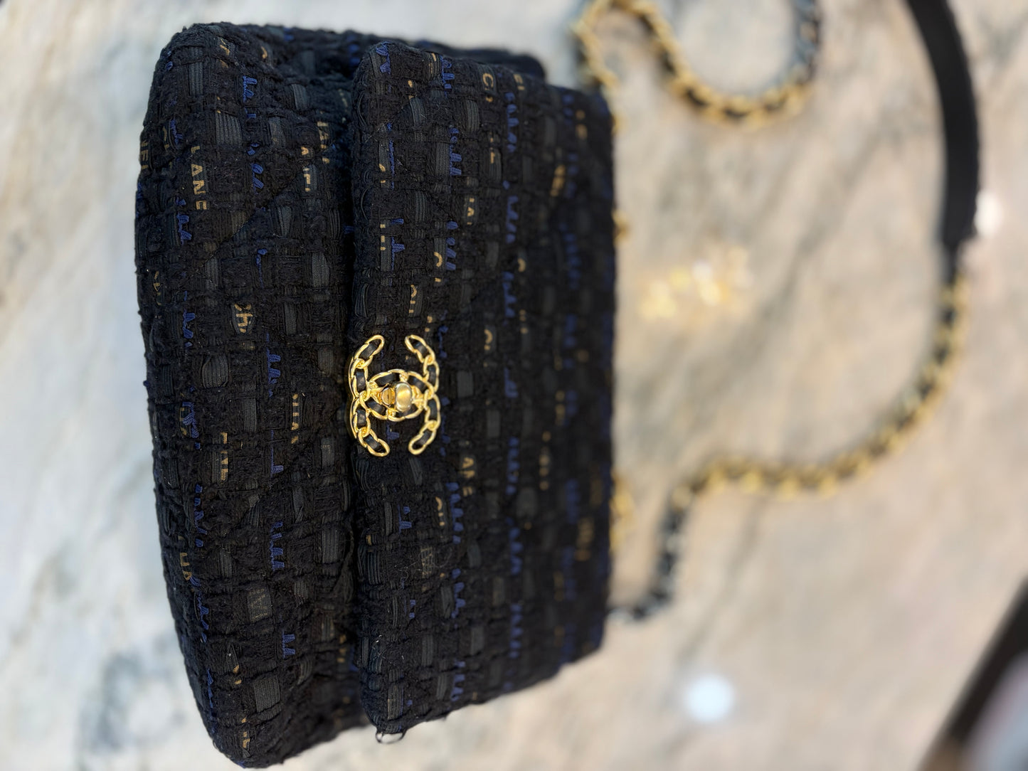 CHANEL Maxi 19 Tweed Black and Navy