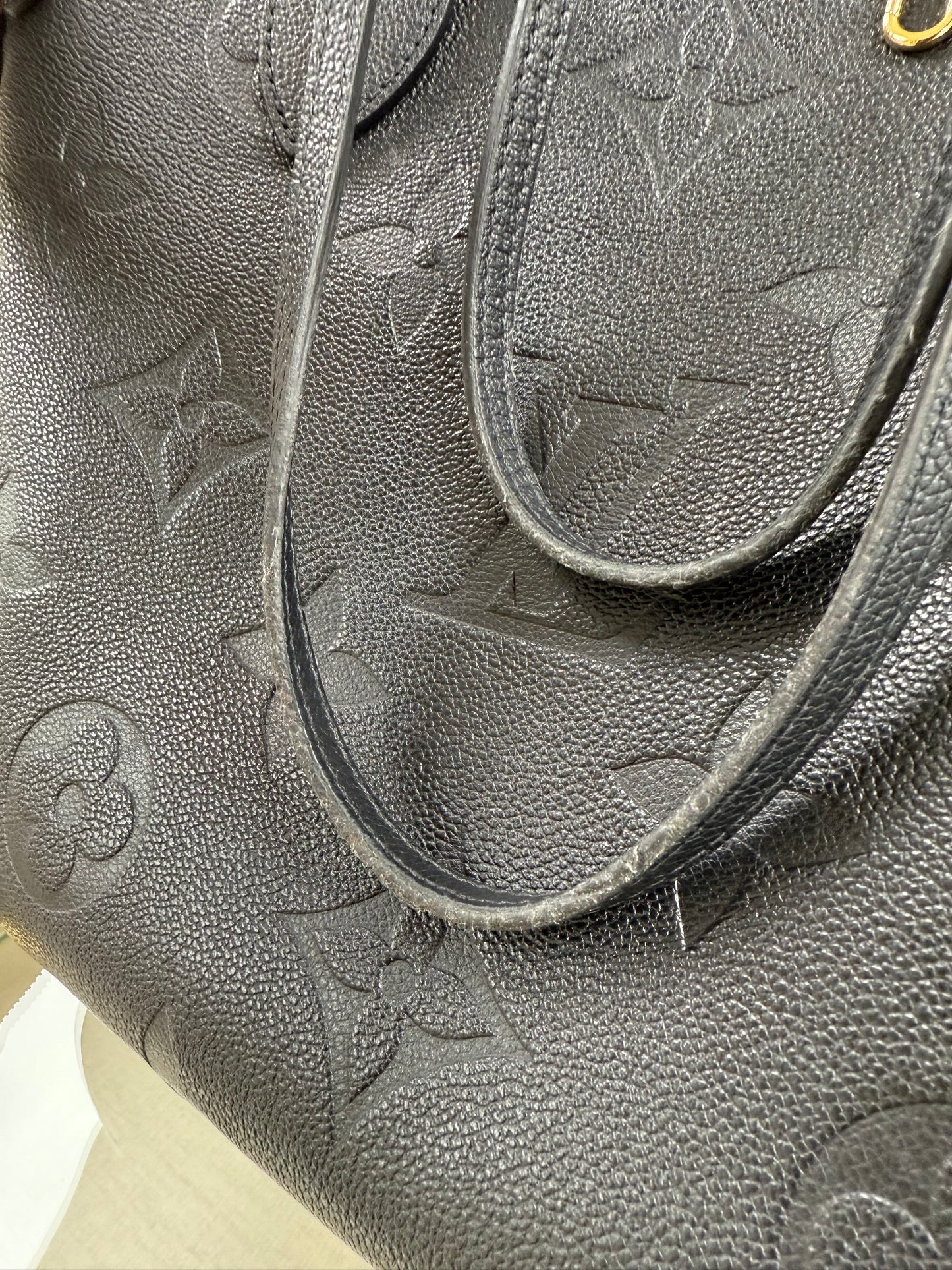 Louis Vuitton Empreinte Monogram Giant Neverfull MM Black