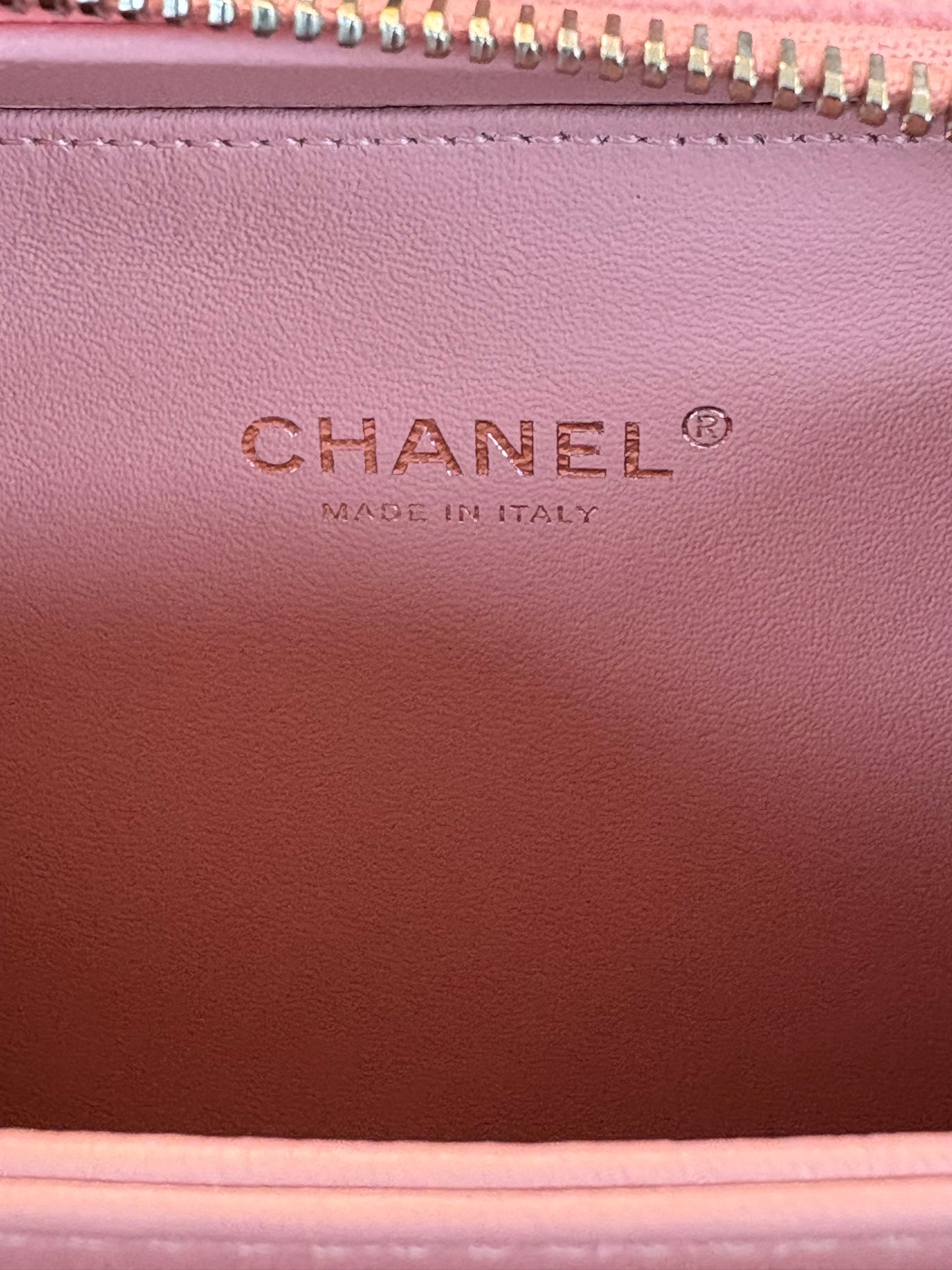CHANEL Caviar CC Vanity Case Bag Calfskin Quilted Small Filigree Pink White