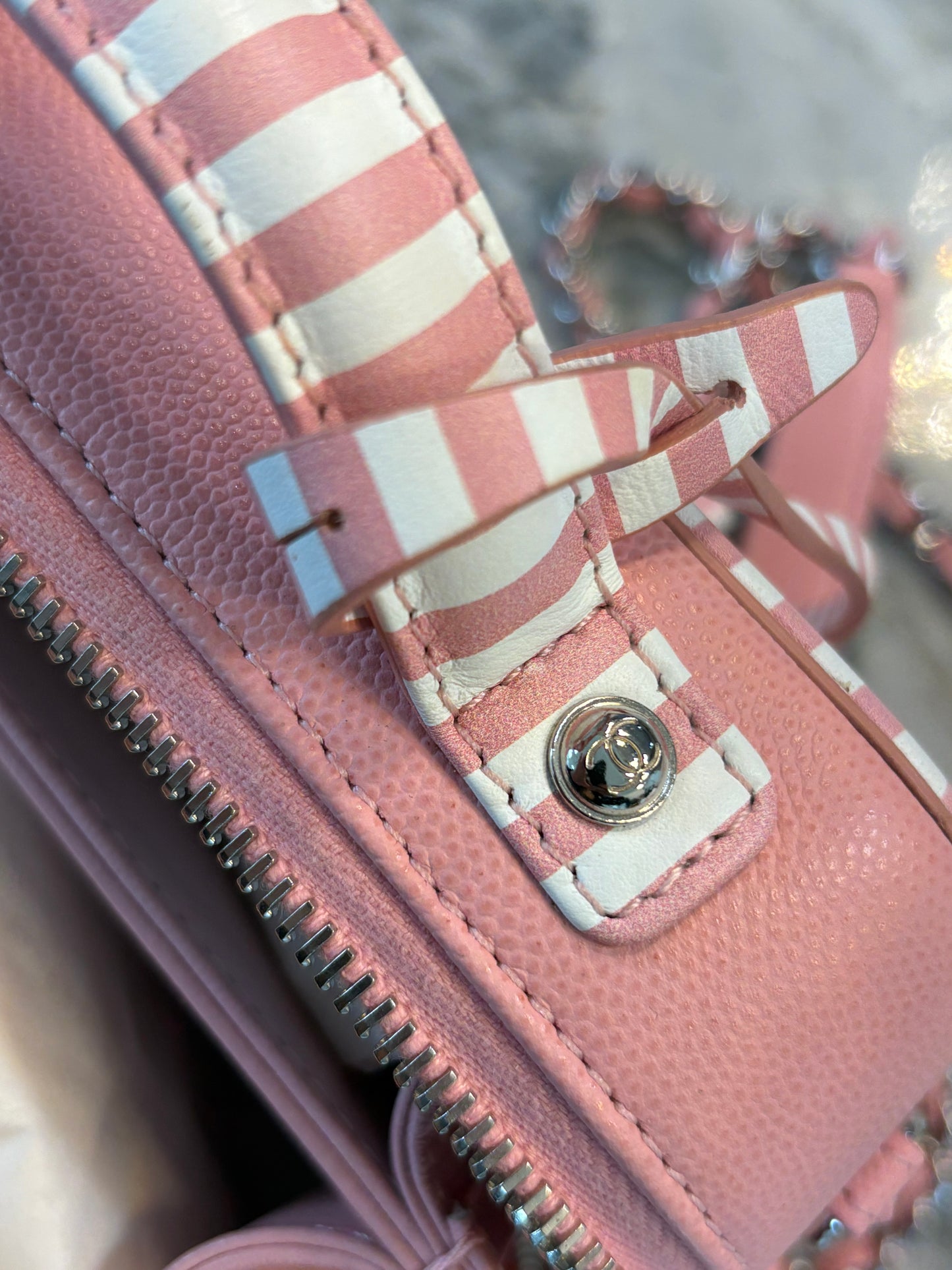 CHANEL Caviar CC Vanity Case Bag Calfskin Quilted Small Filigree Pink White