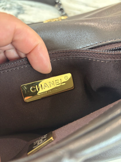 CHANEL Lambskin Medium 19 Flap Brown