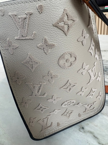 LOUIS VUITTON Calfskin Monogram Tufting On My Side Galet